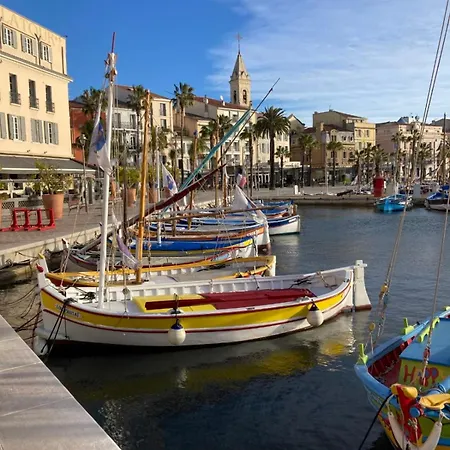 Beautiful Located 800 M From The Apartment